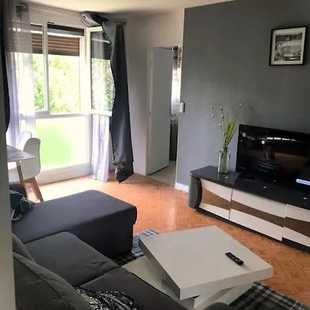 Entier 3 Chambres- Centre *